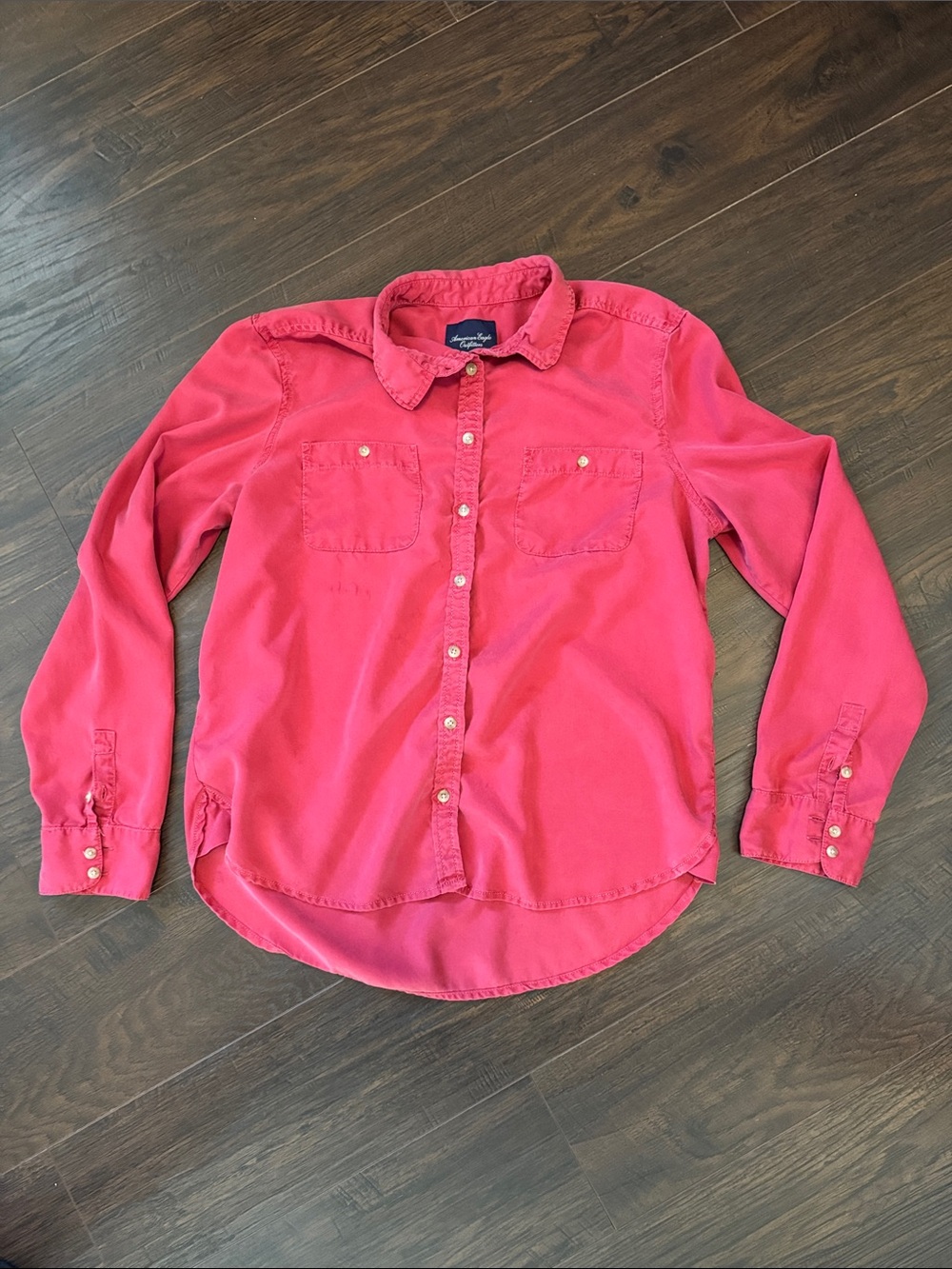 American Eagle Button Up Shirt